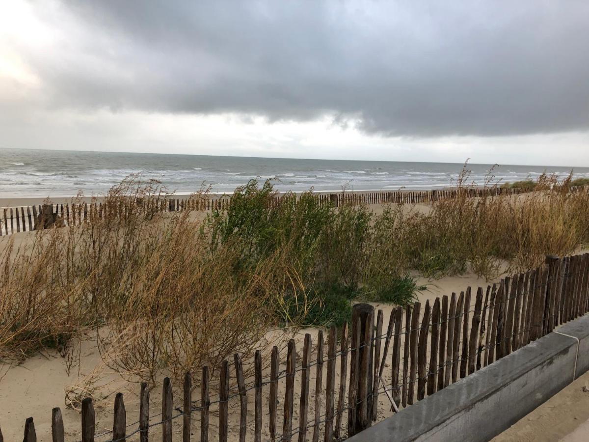 Appartement Sur La Plage De Malo Les Bains Vue Mer Dunkirk Exterior photo