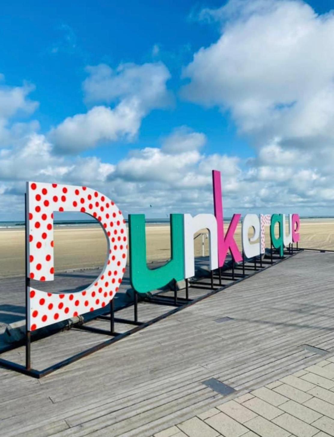 Appartement Sur La Plage De Malo Les Bains Vue Mer Dunkirk Exterior photo